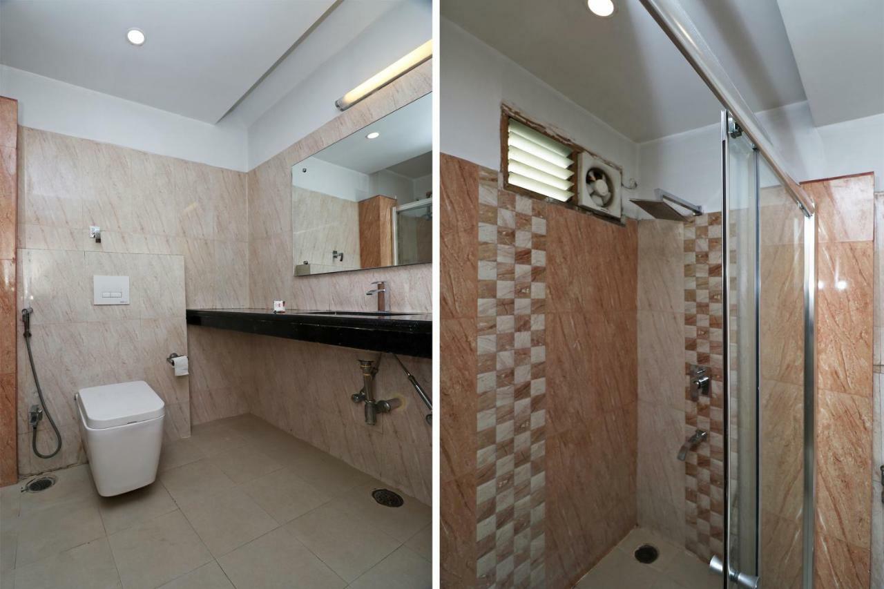 Oyo 5843 Hotel Yash Inn Mirzāpur Buitenkant foto
